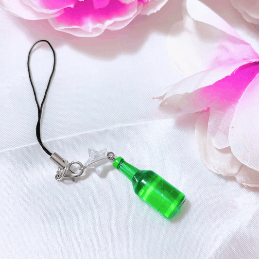 Soju Ganbei Phone Charm
