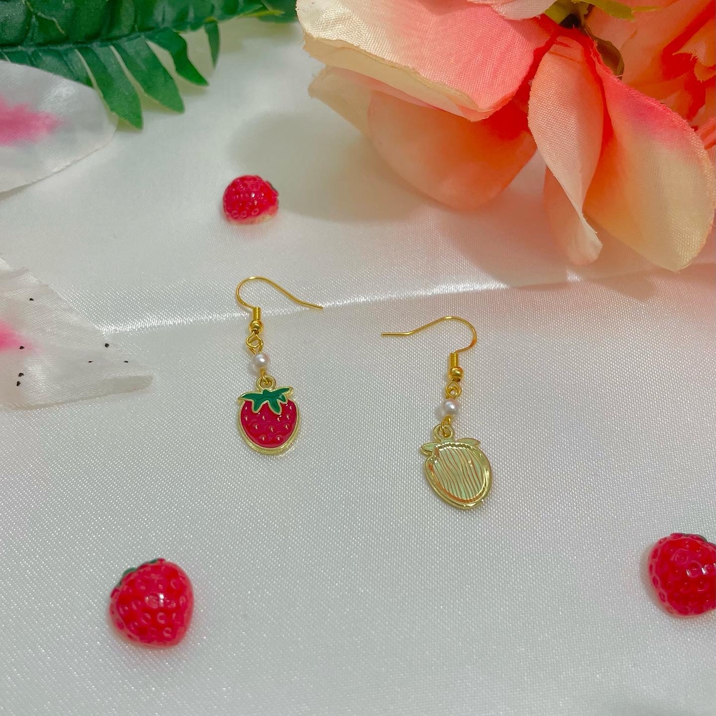 Strawberry Pearl Earrings