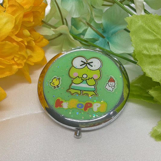 Green Froggy - Resin Pocket Mirror