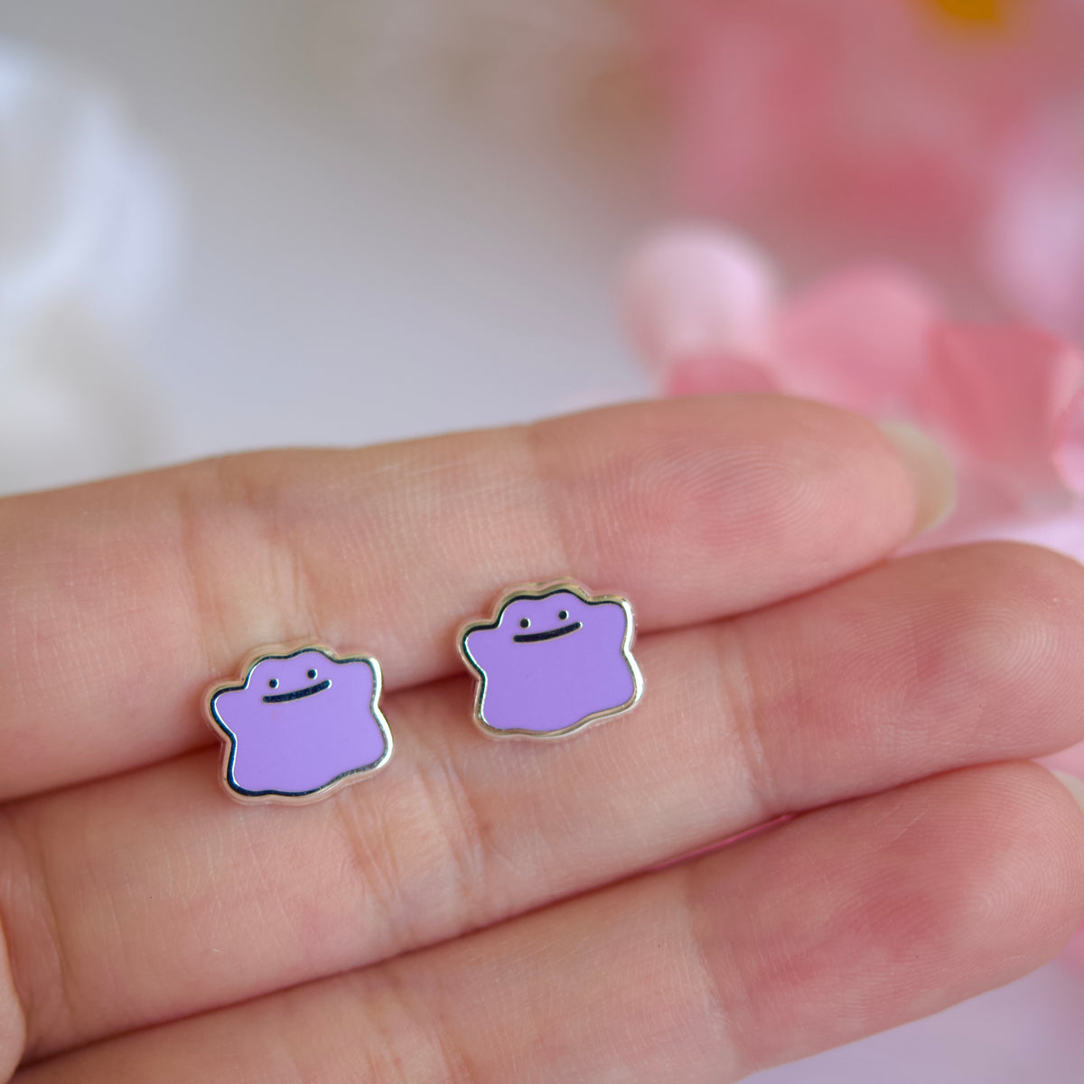 Ditto Stud Earrings