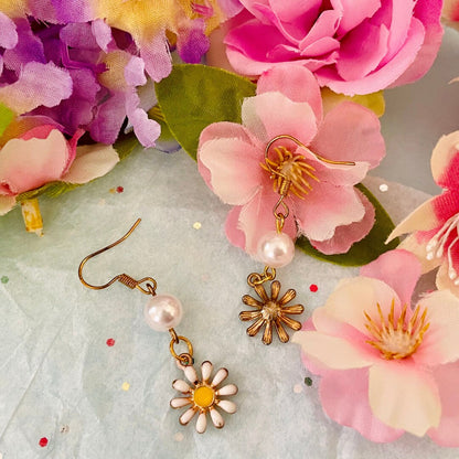 Daisy Pearl Dangle Earrings